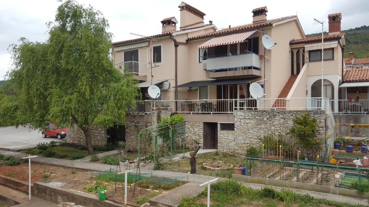 Apartman Ema 4+2 Koromacno Bagian luar foto